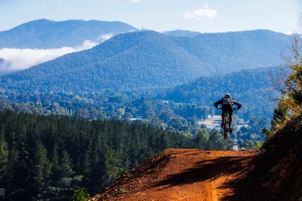 Progressive jumps at Enduro Jam Mystic